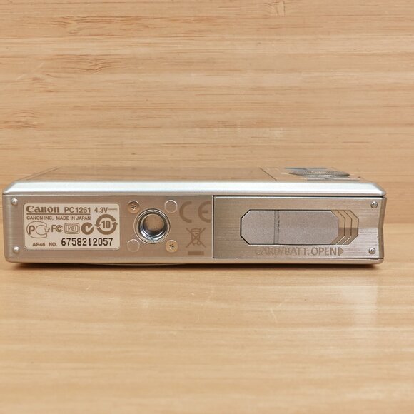 Canon PowerShot SD790 IS 10MP Digital ELPH / Silver - Picture 9 of 12